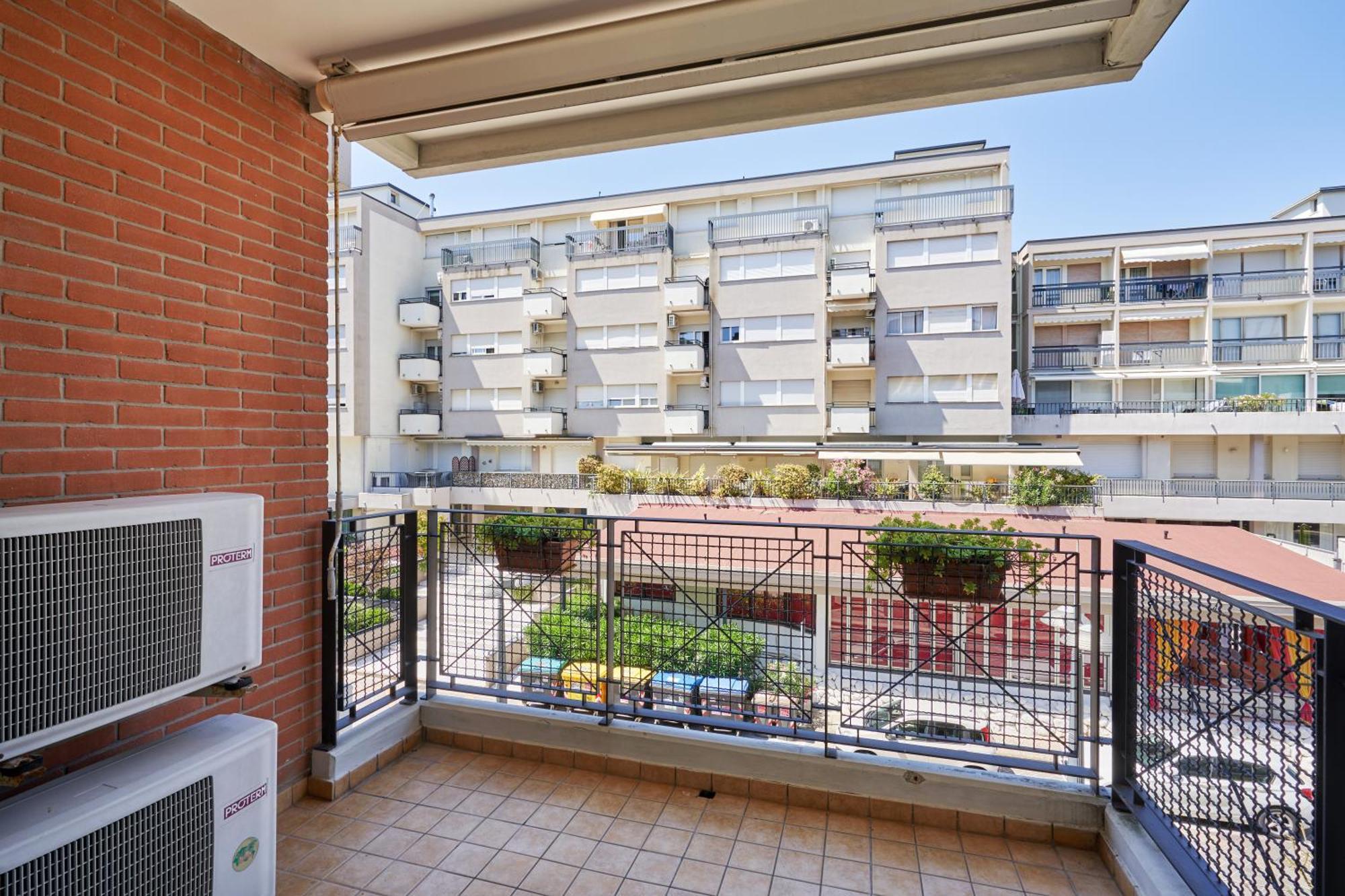 Appartamento Marconi B2 Lido di Jesolo Buitenkant foto